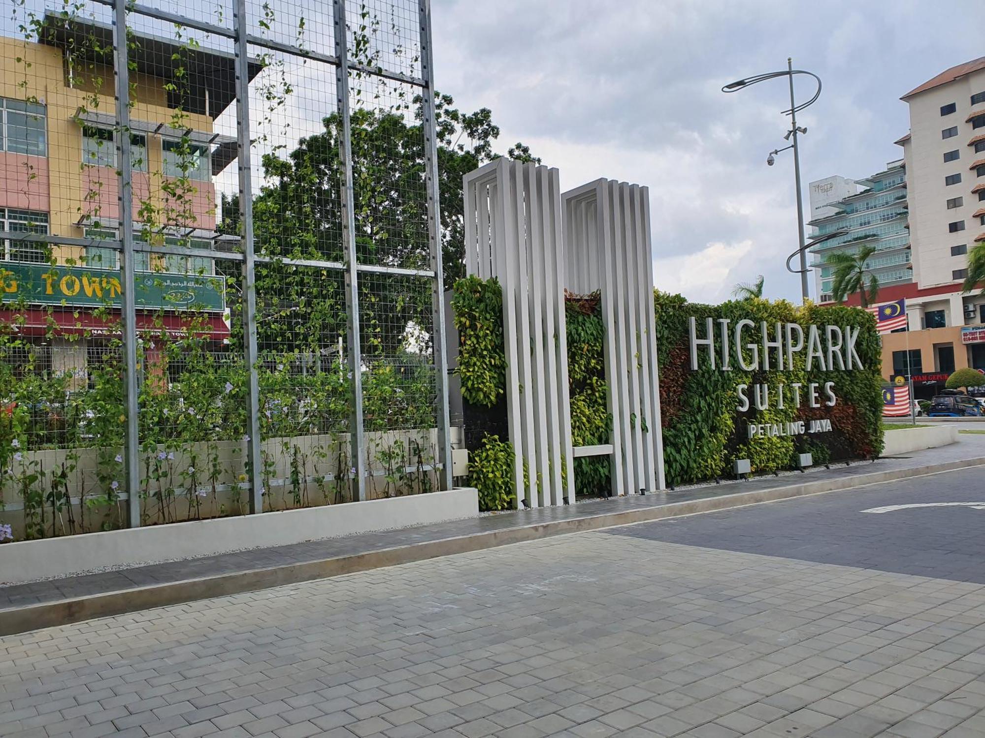 Highpark Suites In Petaling Jaya, Kelana Jaya By Plush Kampong Baharu Sungai Way Εξωτερικό φωτογραφία