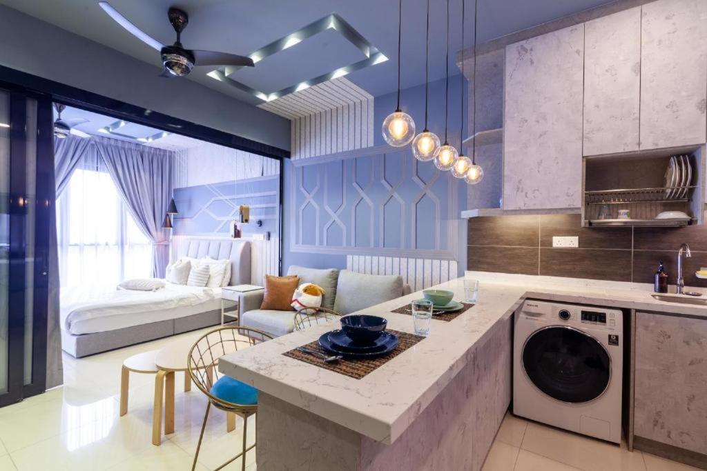 Highpark Suites In Petaling Jaya, Kelana Jaya By Plush Kampong Baharu Sungai Way Εξωτερικό φωτογραφία