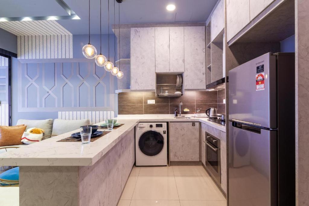 Highpark Suites In Petaling Jaya, Kelana Jaya By Plush Kampong Baharu Sungai Way Εξωτερικό φωτογραφία